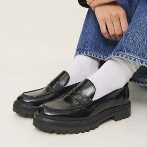 Reformation Agatha Chunky Loafer, size 8.5